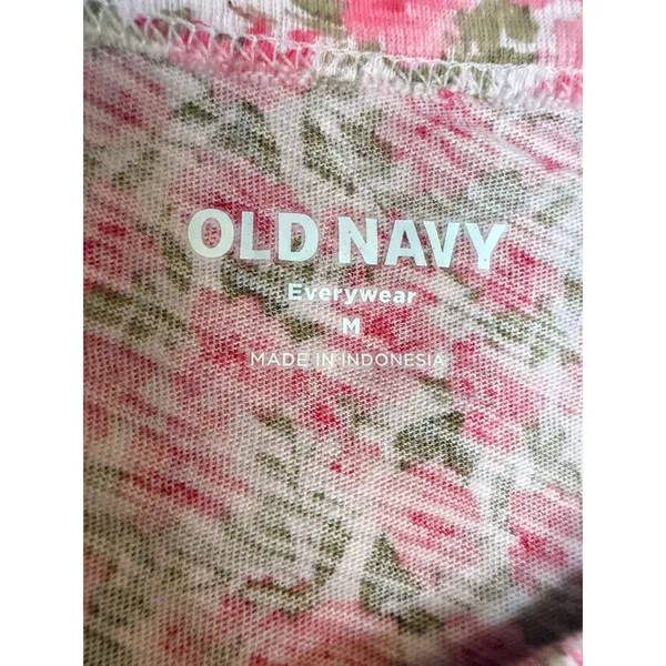 Pink Floral Cotton Tee Rose Print Short Sleeve Top Old Navy M Cottagecore - Image 3