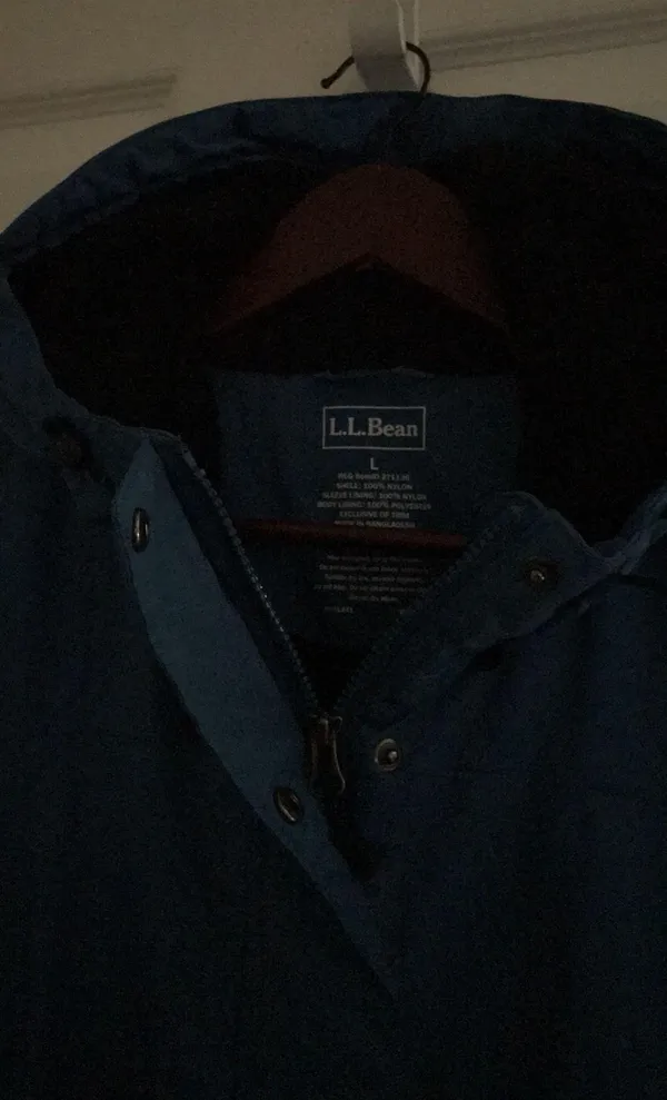 LLBean jacket for woman size L - Image 2
