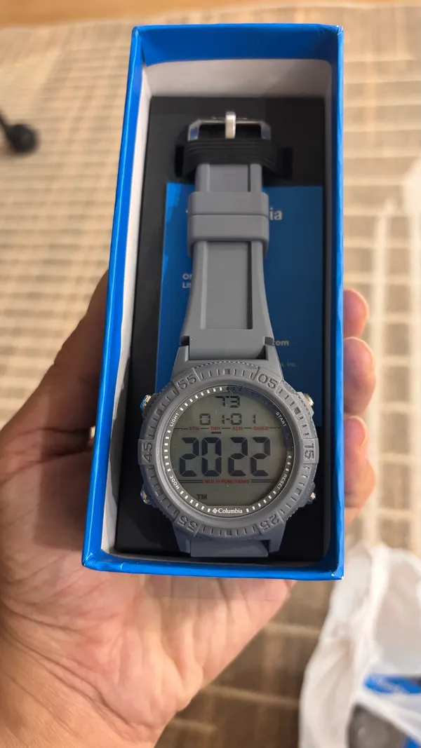 COLUMBIA WATCH PEAK PATROL DIGITAL GREY SKU: CSS14-004 Guaranteed authentic - Image 5