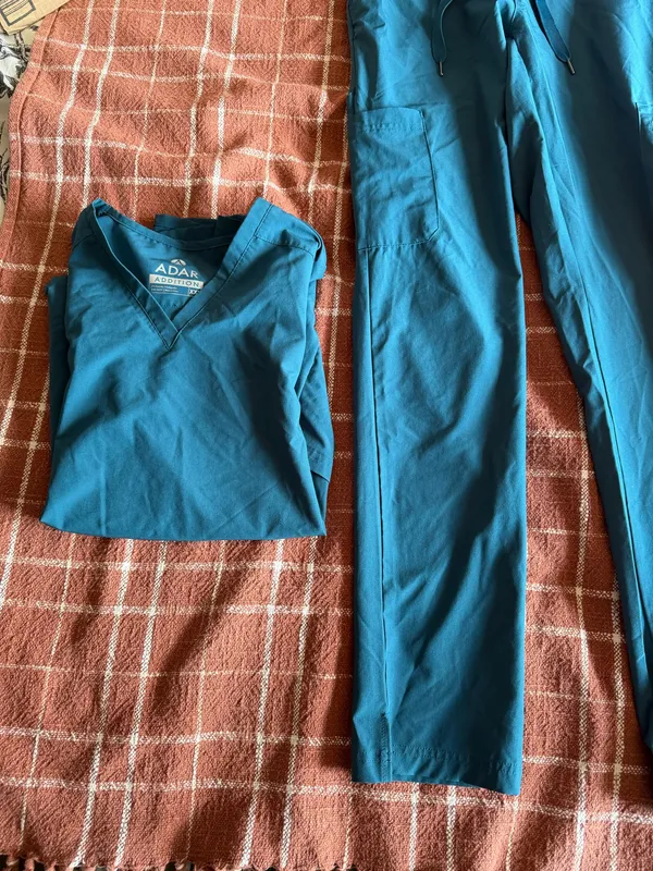 Caribbean blue scrub set Size XXS - Image 2