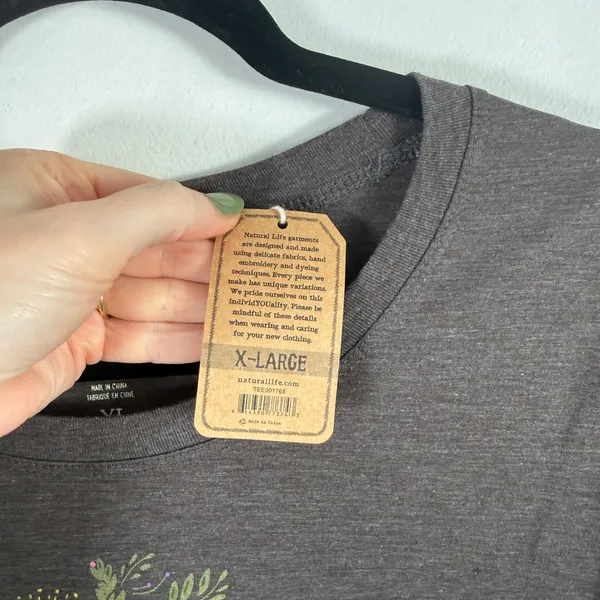 Natural Life 'Live Happy' Floral Grey T-Shirt Cotton Boho Graphic NEW Womens XL - Image 5