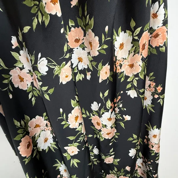 Old Navy The Occasion Black Floral Satin Cowl Halter Maxi Dress 2X 759358-01 - Image 3