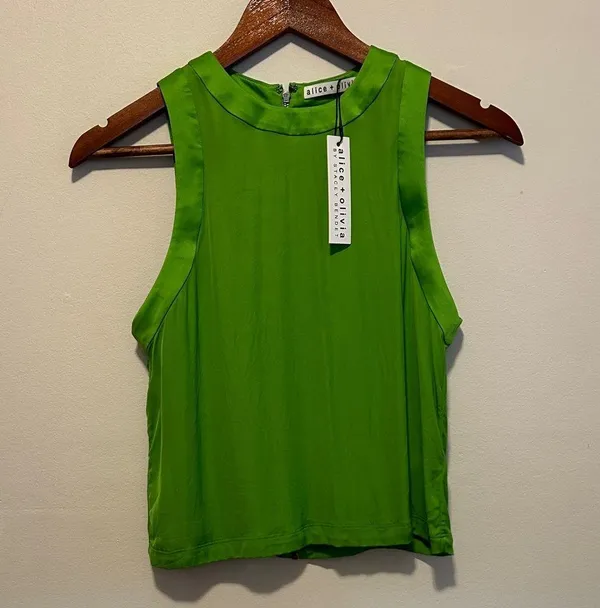 Alice + Olivia Green Zipper Back Tank Top - Image 4