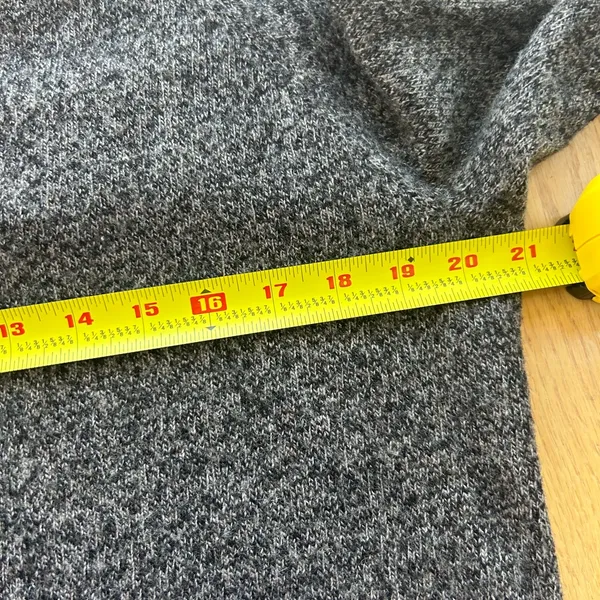 J. Crew Women's Crewneck Knit Sweater Pullover‎ Medium Gray Lambswool Blend - Image 4