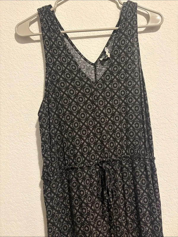 Joie Black Geometric V-Neck Drawstring waist Maxi Dress - Image 4