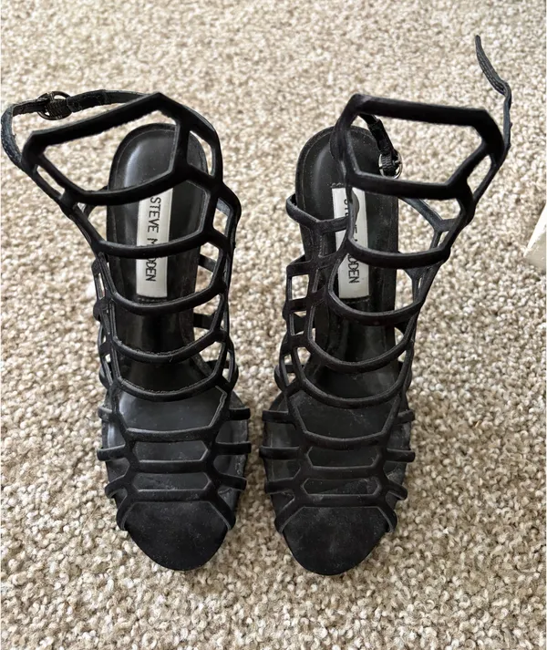 Steve Madden Caged Heels - Image 4