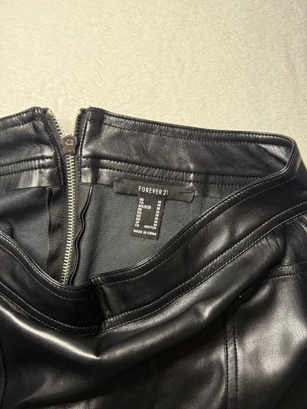 Forever 21 Skirt - Image 4