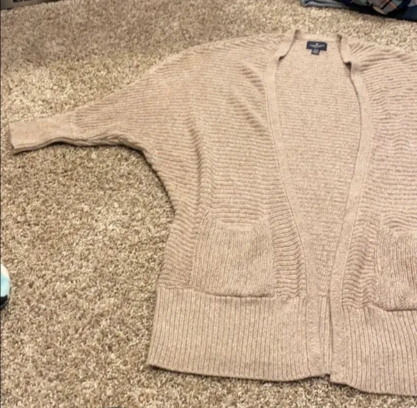 American Eagle Cardigan - Image 4