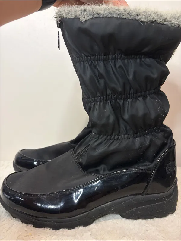 Totes Rachel Zip Front Snow Boots All Weather Footwear Faux Fur Lined SZ 9 - Image 4