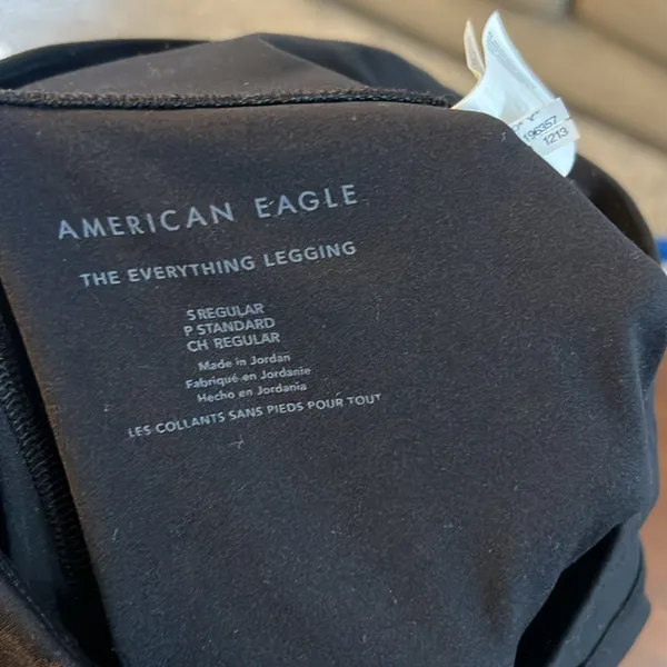American Eagle Outfitters Black Leggings - Image 4