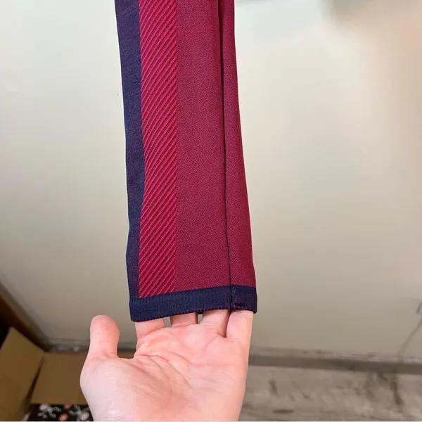 Fabletics Tory‎ Cropped Seamless Jacket in Deep Navy / Haute Red / Lake Small - Image 7