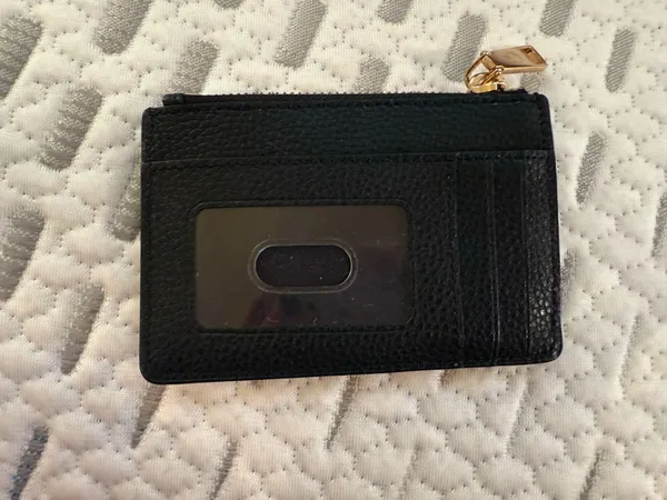 Marc Jacobs Key Wallet - Image 2