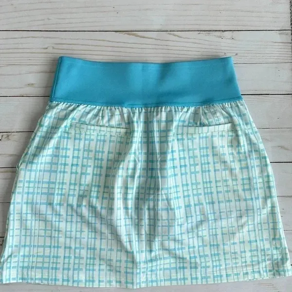 NWT‎ Puma Plaid Golf Skort Sz XS - Image 2