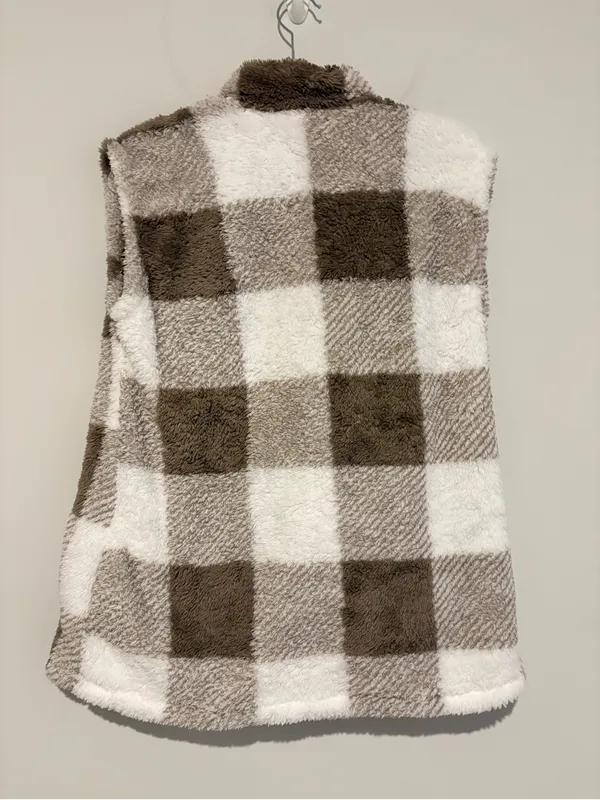 Mia Belle Girls Cozy Faux Fur Plaid open front Vest brown white mom medium - Image 3
