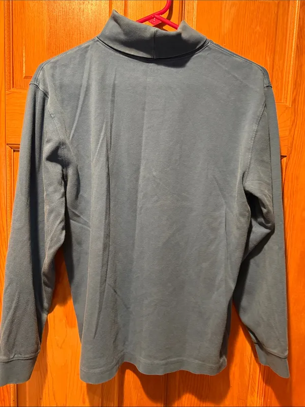 L.L.Bean blue cotton turtleneck size medium. - Image 6