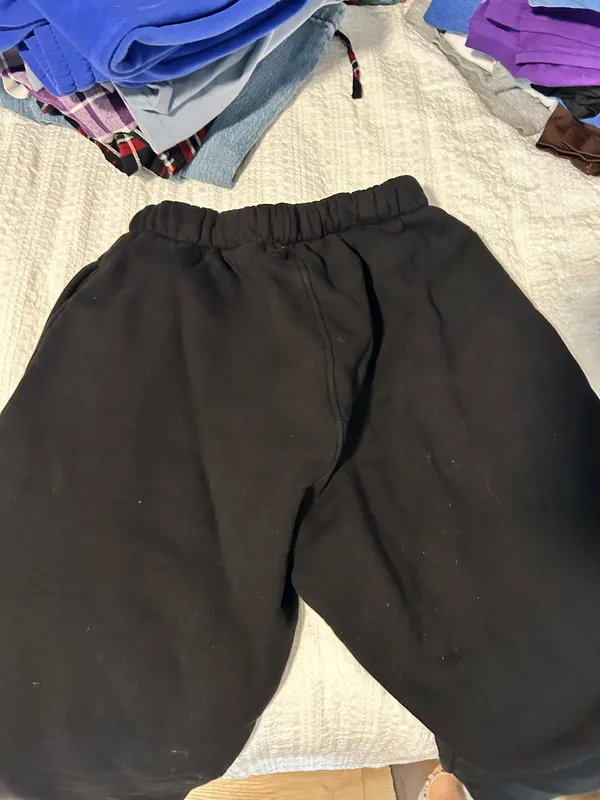 Madhappy Sweatpants Black  - Image 4