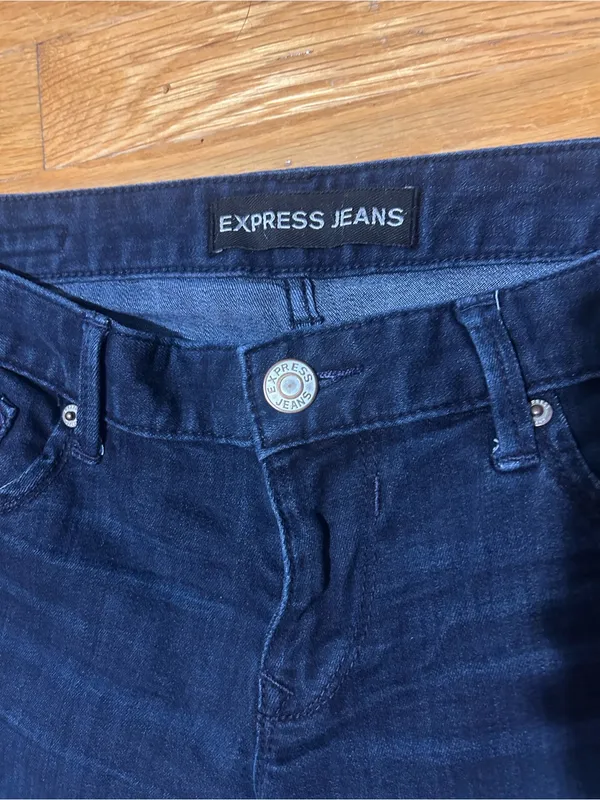 Express Women's Navy Skinny Jeans - Image 2