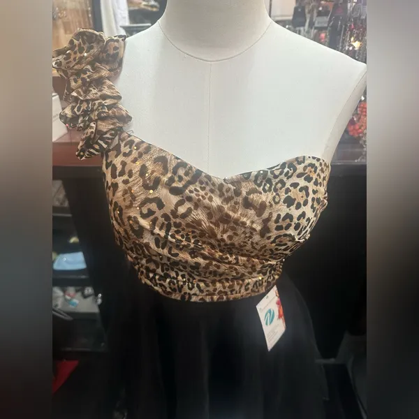 Deb sz 7/8 black and cheetah print short formal dress - Image 4