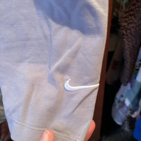 Light Lavender Nike leggings - Image 3