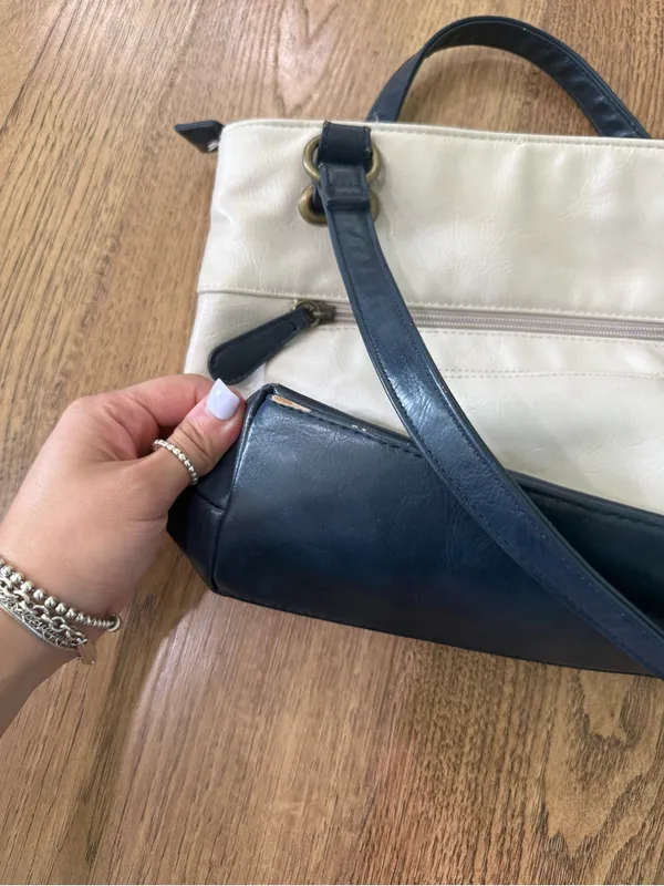 Stone Mountain Purse Navy color block shoulder bag - Image 7