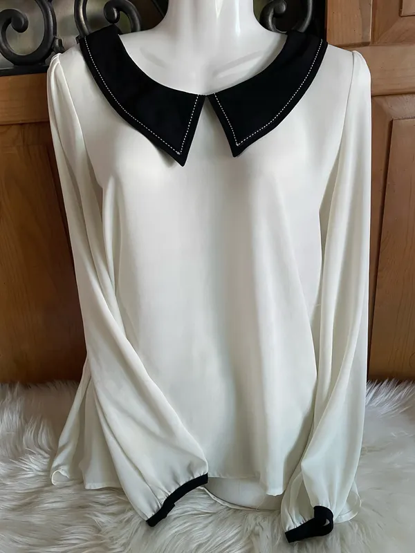 Forever 21 Long sleeve black & white sheer top with attached collar - Image 6
