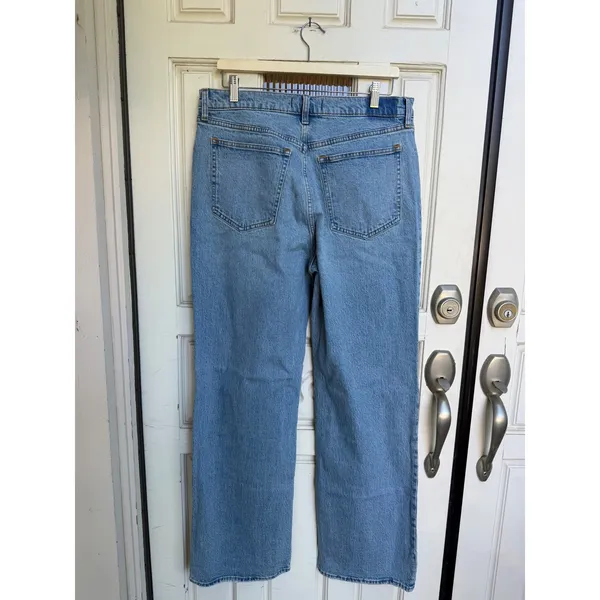 Abercrombie & Fitch The 90s Relaxed Jean High Rise Light Wash Blue Size 32 Long - Image 2