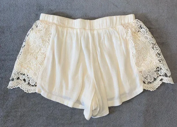 Rue 21 White Rayon Shorts w/ Lace Trim Sides - Image 2