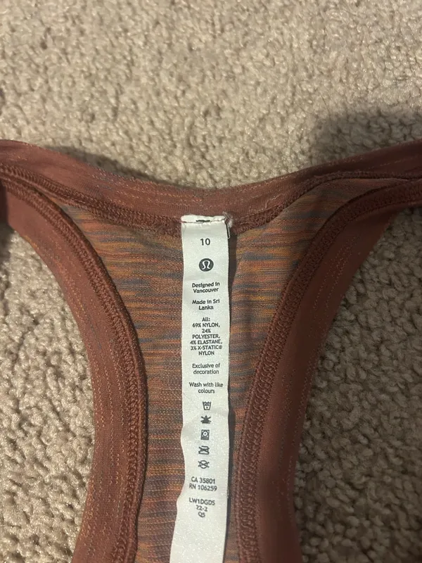Lululemon Women's Rust Racerback Tank Top - Image 3
