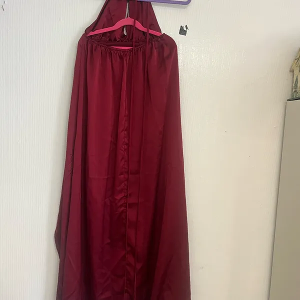 Elegant Burgundy Maxi Dress - Image 6