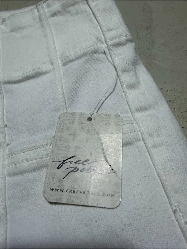 We the free people NWT Women’s White Flared Jeans 30 MARKS MSRP$98 - Image 8