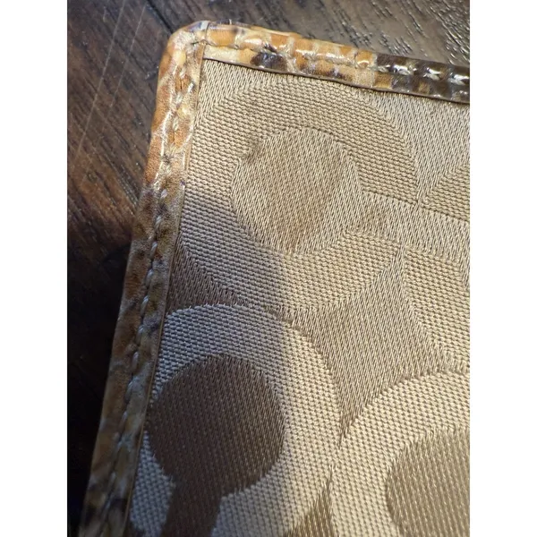 Wallet Coach Madison Op Sateen Slim Bifold Khaki Python Snake‎ Leather RARE J - Image 3