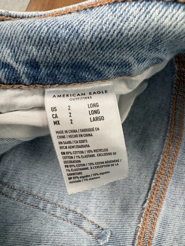 American Eagle Jeans - Image 4