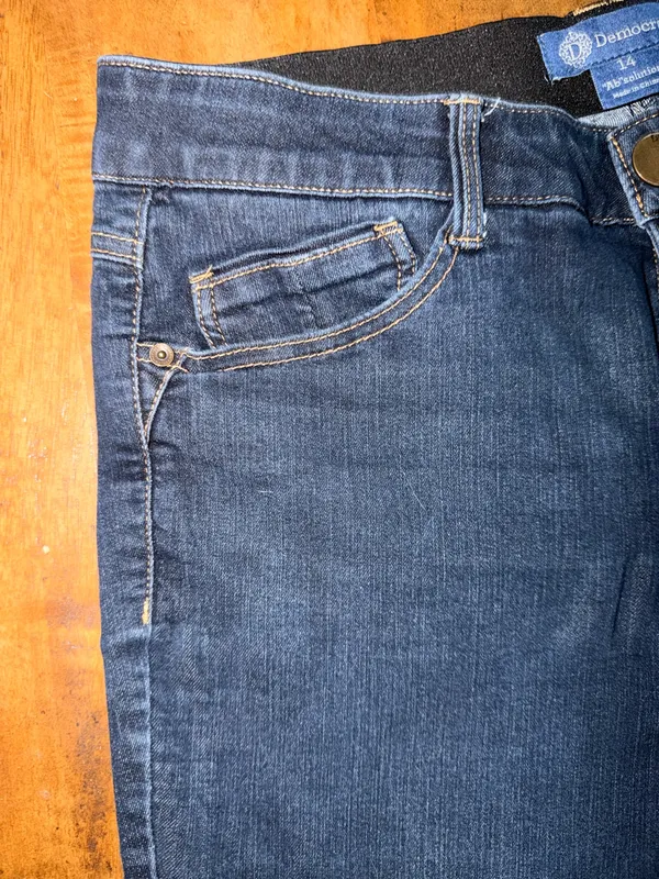 Democracy Jeans Women’s - Image 3