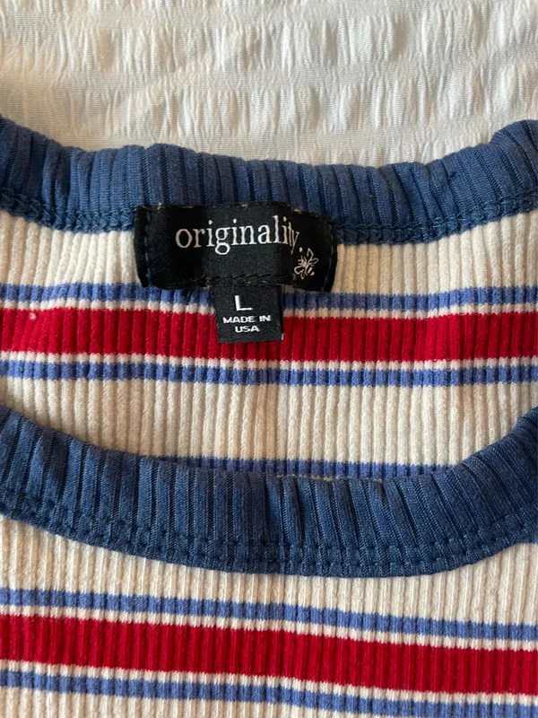 Originality Red, white and blue crop tank - Image 2
