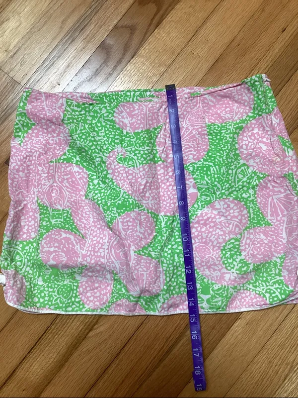 Lilly Pulitzer pink and green floral pattern skort size 8 - Image 10