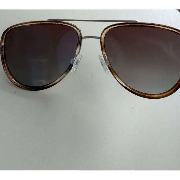 Quay All In Mini Aviator Sunglasses Gold Tortoise Brown Fade Beach Resort - Image 3