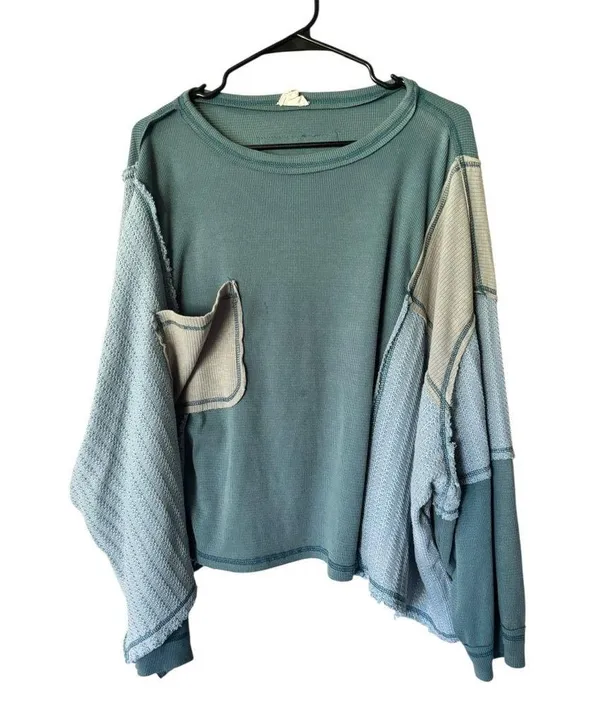 POL Women's Stitch Block Pocket Top - Image 2