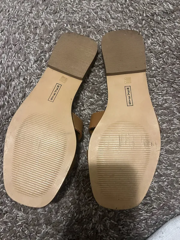 Steve Madden Cognac Leather Sandals - Image 3