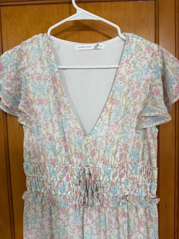 Flowy spring Altar'd State maxi dress  - Image 2