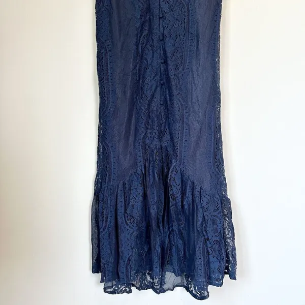 NWT Lulus Zahria Navy Blue Lace Button Front Midi Dress - Size Large - Image 6