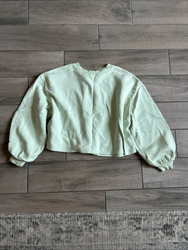 Cropped Crewneck Sweatshirt in Mint Green - Image 2