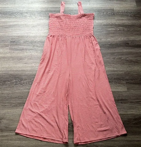 Zenana Smocked Top Jumpsuit Size 2X Womens casual stripped Cropped Wide Leg - Image 2