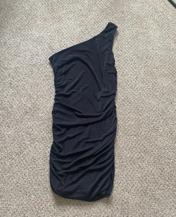 Little Black Dress - Image 4