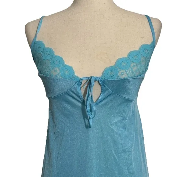 Vintage Light Blue Nightgown Tags Removed - Image 2