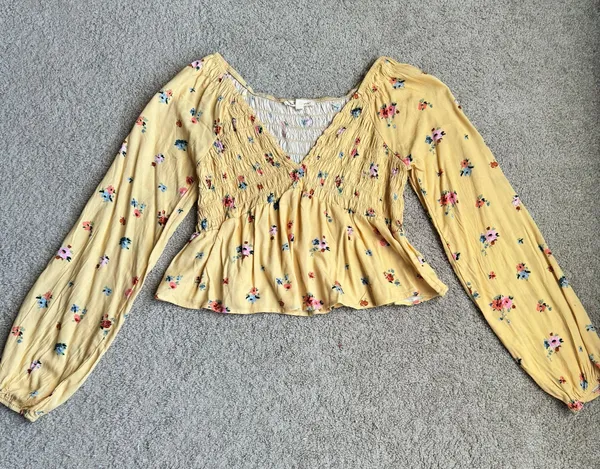 LA Hearts Floral Long Sleeve Blouse - Image 2