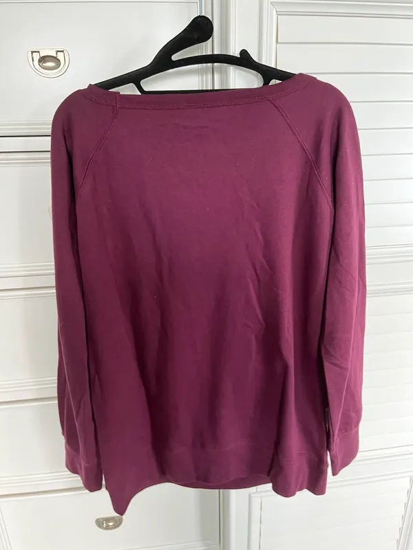 Christmas Holiday Sweater Red Size L - Image 3