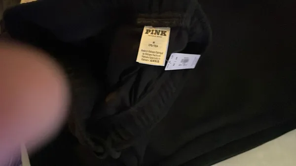Pink brand new sweatpants - Image 3