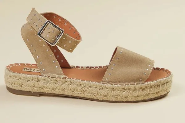 NEW Altar’d State X MIA Strap Sandals Size 8.5 Tan Arula LIMITED EDITION - Image 3