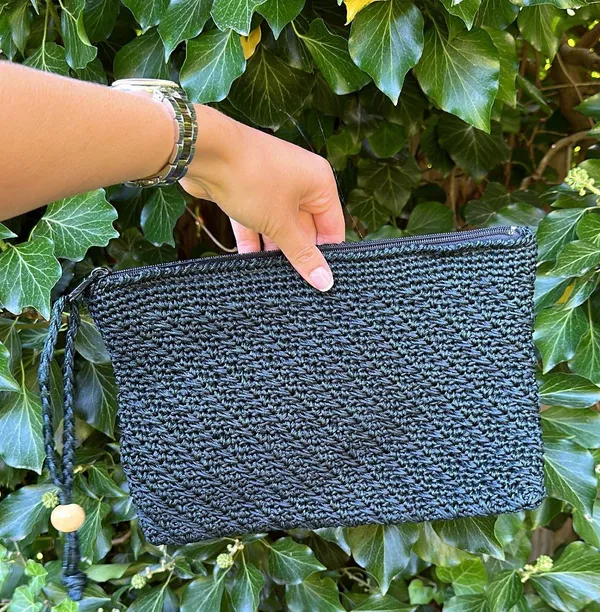 Lord and Taylor Clutch - Image 4