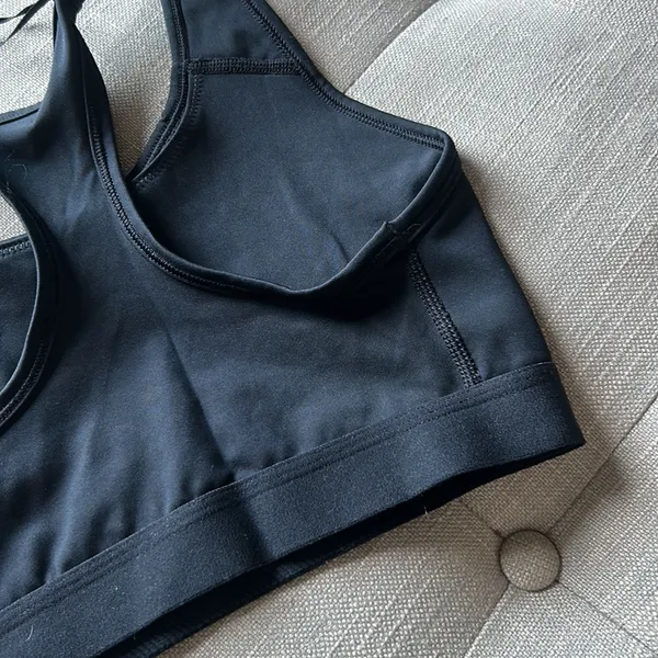 NWT Nike‎ Swoosh Bra Black - Image 6